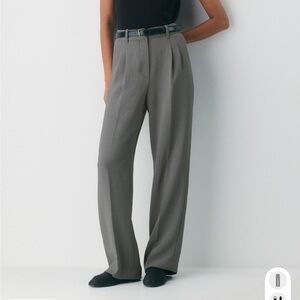 Aritzia effortless pant in gray